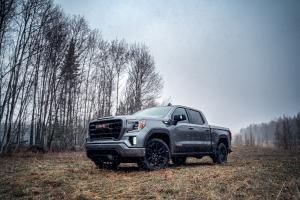 GMC Sierra Elevation Crew Cab 2018 года 